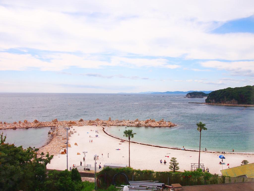 Hotel Hanatemari Shirahama Buitenkant foto