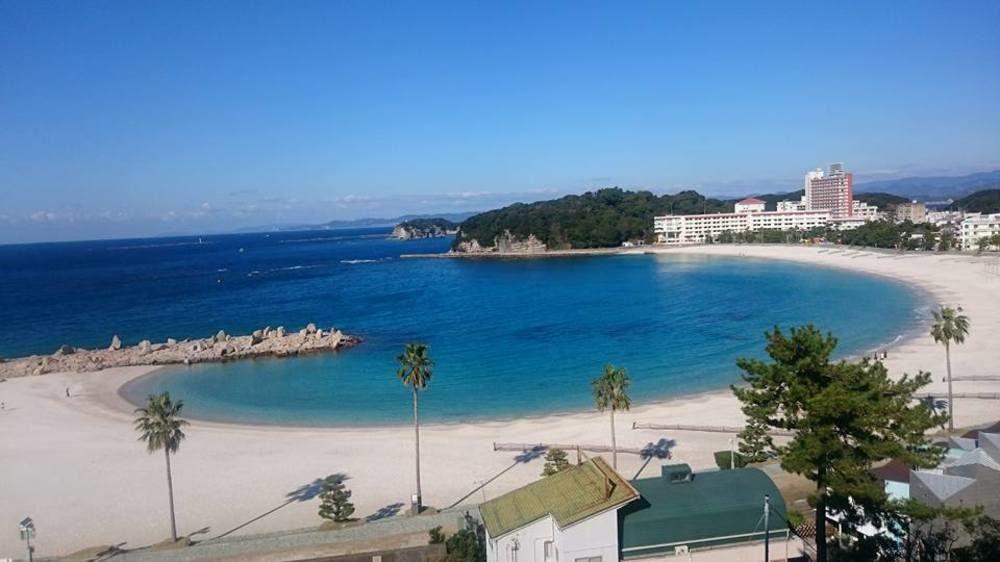 Hotel Hanatemari Shirahama Buitenkant foto