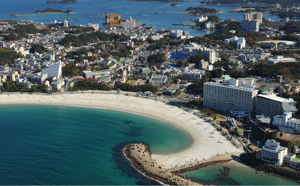 Hotel Hanatemari Shirahama Buitenkant foto