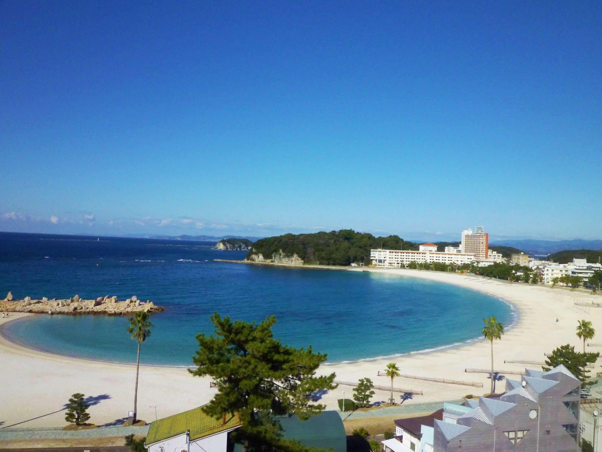 Hotel Hanatemari Shirahama Buitenkant foto
